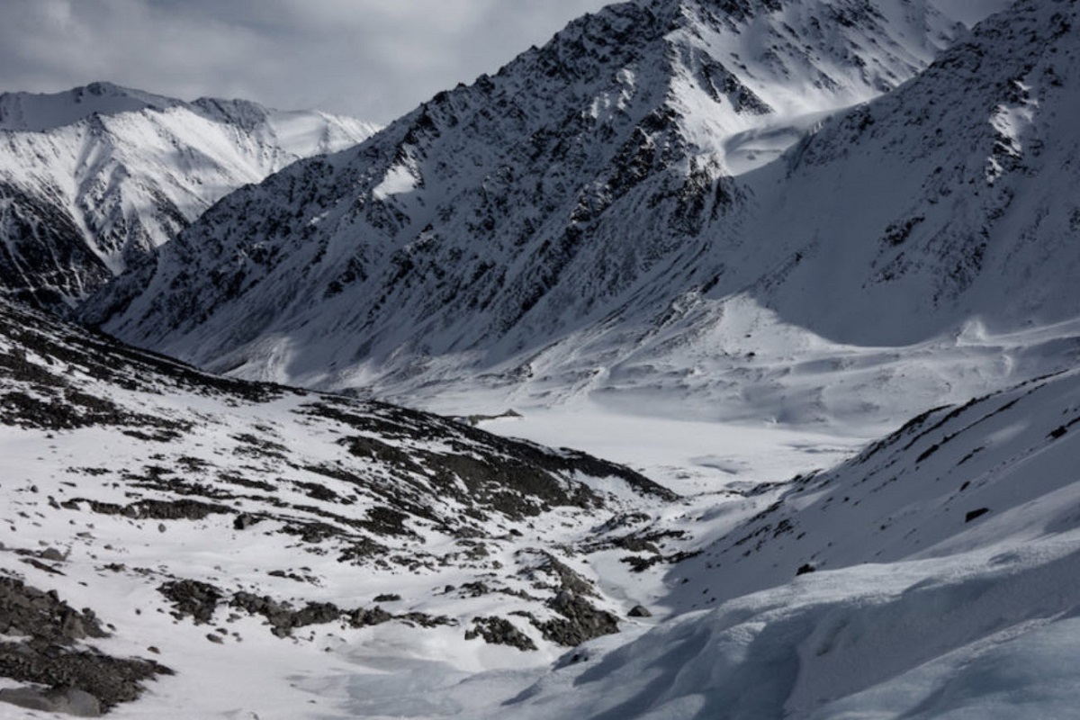 Descent of the Refuge